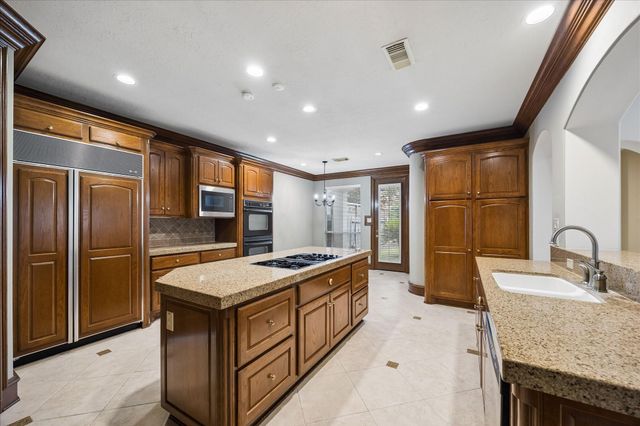 14239 Flower Creek Lane, Houston, TX 77077