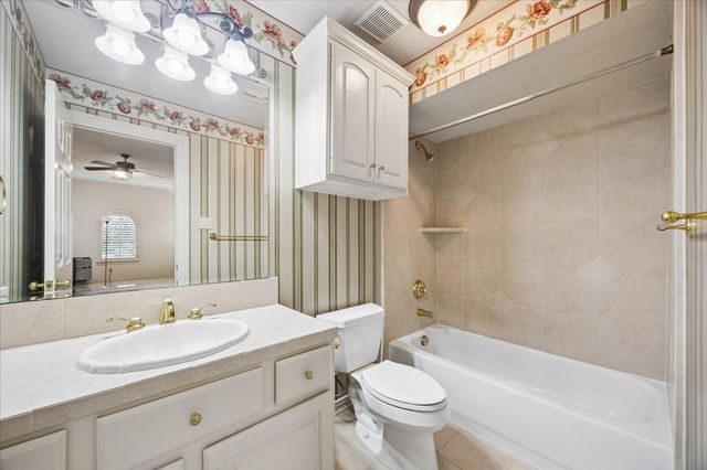 14239 Flower Creek Lane, Houston, TX 77077