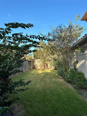 14239 Flower Creek Lane, Houston, TX 77077