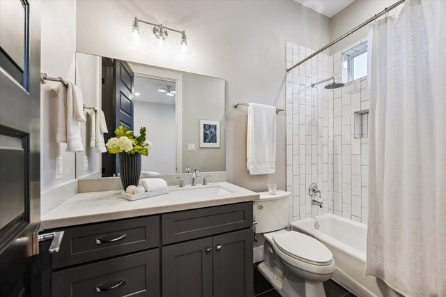 1405 Indiana Street A, Houston, TX 77006