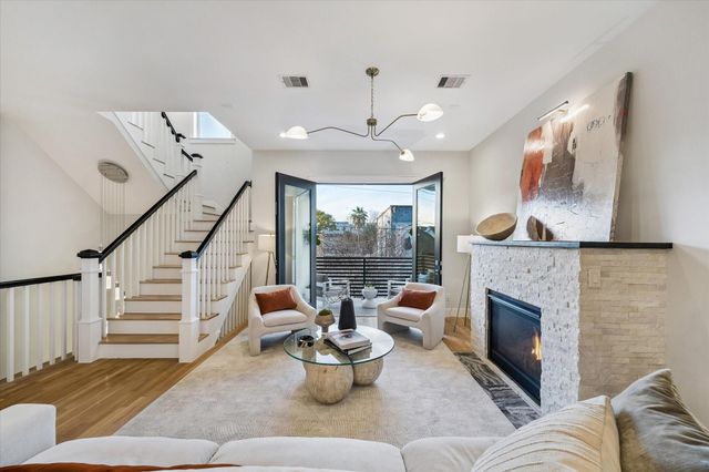 1405 Indiana Street A, Houston, TX 77006