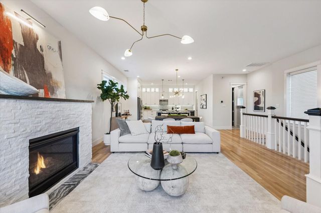 1405 Indiana Street A, Houston, TX 77006