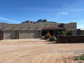 3921 N DELL ARMI Trail, Apache Junction, AZ 85119