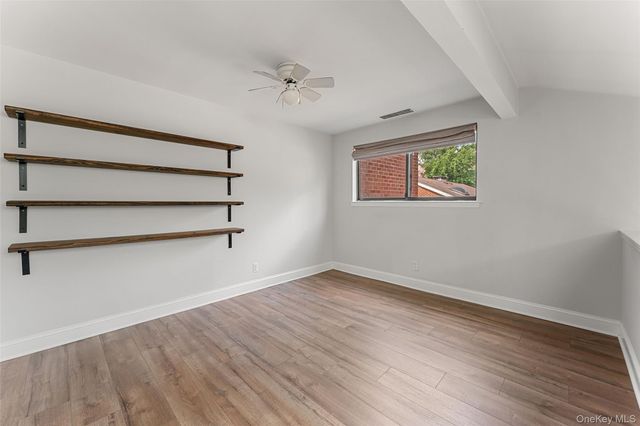 18 Bronxville Glen Drive 3-12, Bronxville, NY 10708