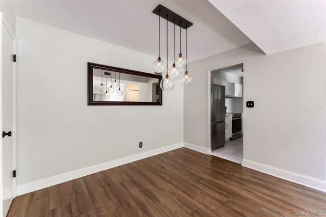 18 Bronxville Glen Drive 3-12, Bronxville, NY 10708
