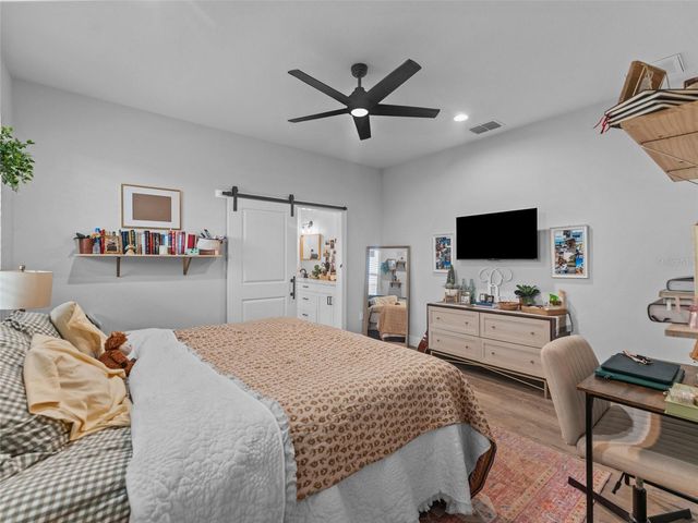 3103 W LEROY STREET, Tampa, FL 33607