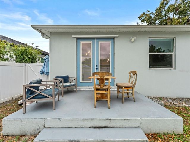 3103 W LEROY STREET, Tampa, FL 33607