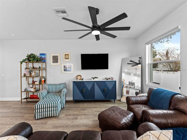 3103 W LEROY STREET, Tampa, FL 33607