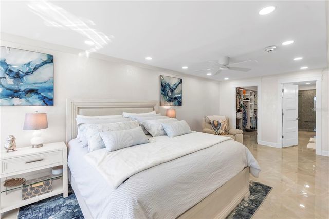 5770 MIDNIGHT PASS C608, Siesta Key, FL 34242