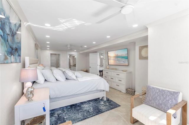 5770 MIDNIGHT PASS C608, Siesta Key, FL 34242