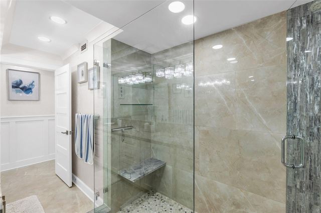 5770 MIDNIGHT PASS C608, Siesta Key, FL 34242