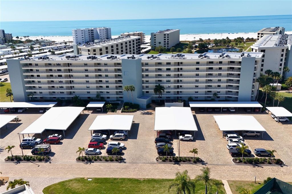 Image 41 of property listing at 5770 MIDNIGHT PASS C608, Siesta Key, FL 34242