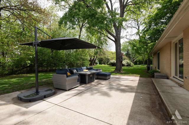 2 DOGWOOD Road, Rolling Meadows, IL 60008