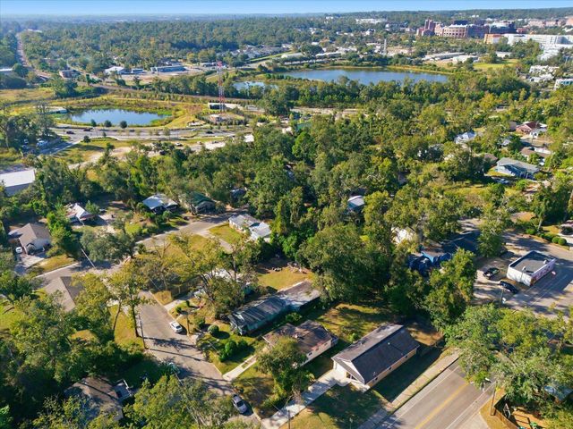 826 Liberty Street, Tallahassee, FL 32310