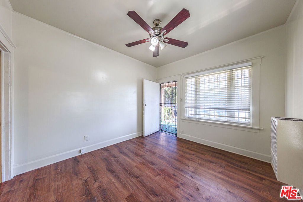 701 W Gage Avenue, Los Angeles, CA 90044 — photo 5