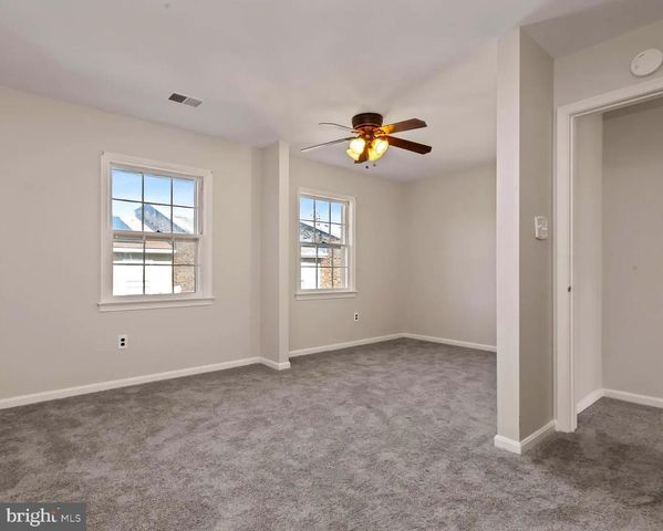 1902 CURTIS CT SE, Washington, DC 20020