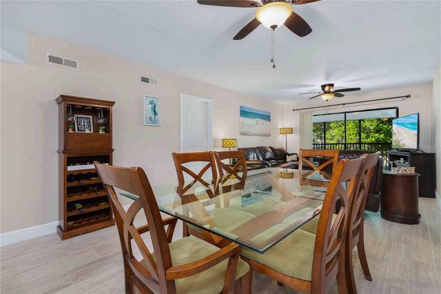 2980 HAINES BAYSHORE ROAD 160, Clearwater, FL 33760