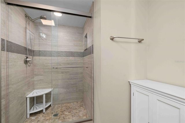 2980 HAINES BAYSHORE ROAD 160, Clearwater, FL 33760