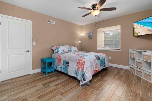 2980 HAINES BAYSHORE ROAD 160, Clearwater, FL 33760