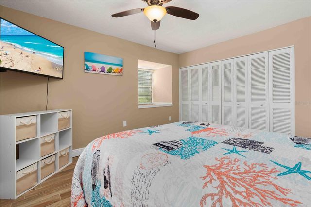 2980 HAINES BAYSHORE ROAD 160, Clearwater, FL 33760