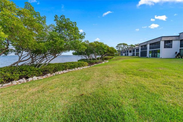2980 HAINES BAYSHORE ROAD 160, Clearwater, FL 33760