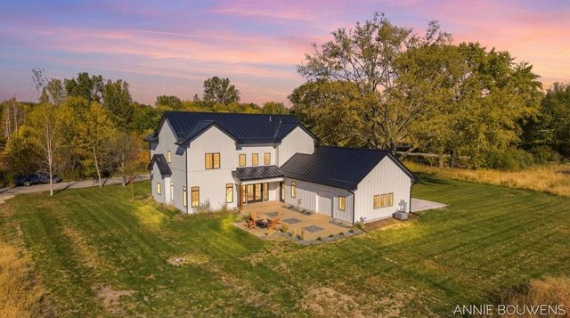 6008 Hidden Creek Trail, Hamilton, MI 49419