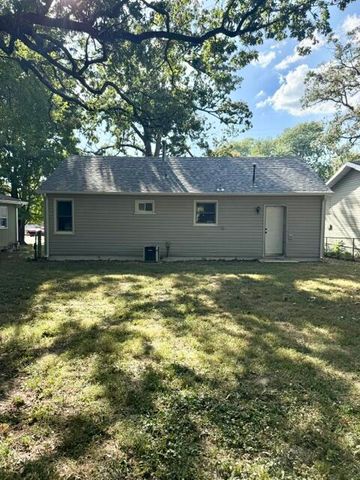 2616 N East Avenue, Springfield, MO 65803