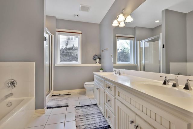 365 Sioux Lookout, Lino Lakes, MN 55014