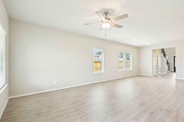 29235 Farmhouse Estates Drive, Waller, TX 77484