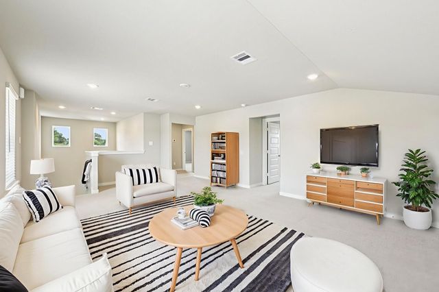 29235 Farmhouse Estates Drive, Waller, TX 77484