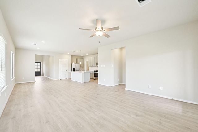 29235 Farmhouse Estates Drive, Waller, TX 77484