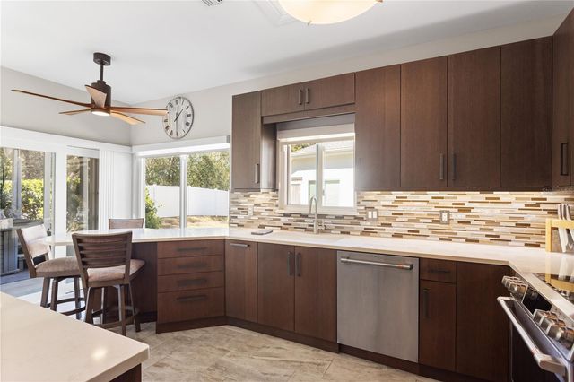 1974 GEORGIA CIRCLE N, Clearwater, FL 33760