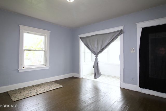 438 2nd Street, Toledo, OH 43605