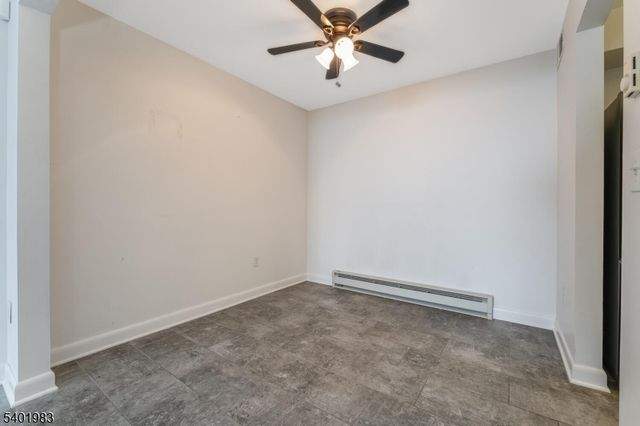 53 Overlook Dr, Union Twp., NJ 08809