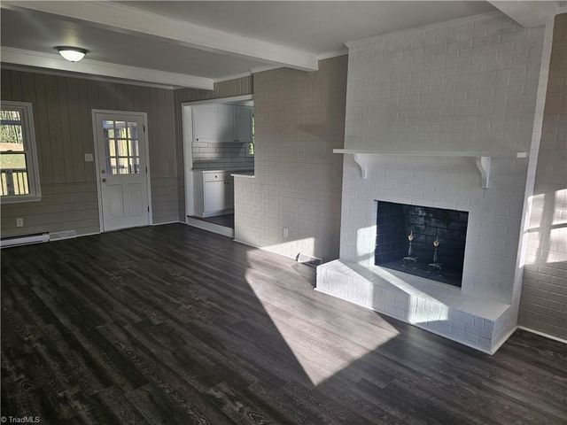 3721 Herchel Lane, Winston-salem, NC 27106