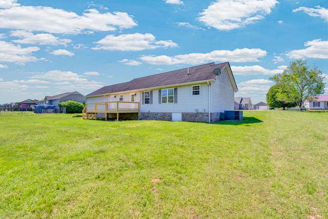 199 Tomahawk Ln, Doyle, TN 38559