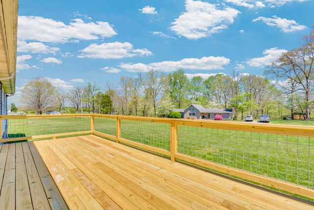 199 Tomahawk Ln, Doyle, TN 38559