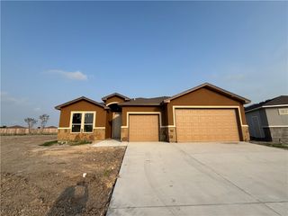 3110 Adak Ct, Corpus Christi, TX 78414
