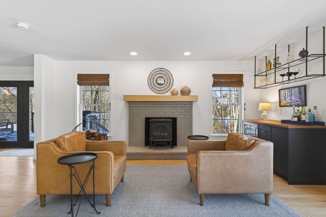 12 Runaway Road, Newfields, NH 03856