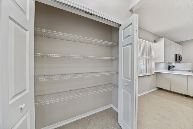 12325 Cascades Pointe Drive, Boca Raton, FL 33428