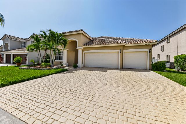 12325 Cascades Pointe Drive, Boca Raton, FL 33428