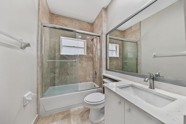 12325 Cascades Pointe Drive, Boca Raton, FL 33428
