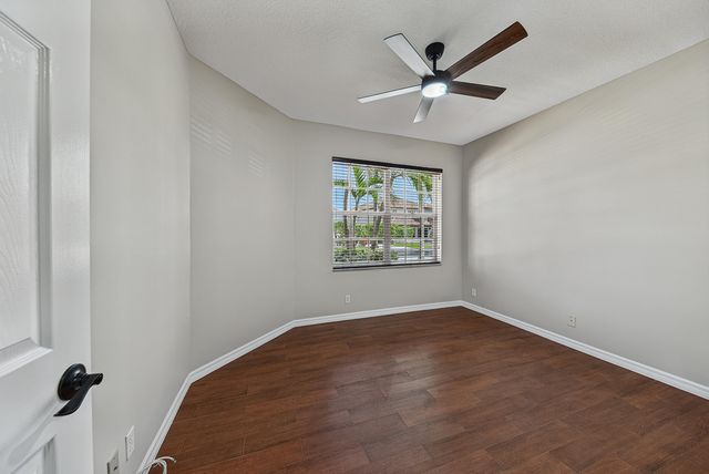 12325 Cascades Pointe Drive, Boca Raton, FL 33428