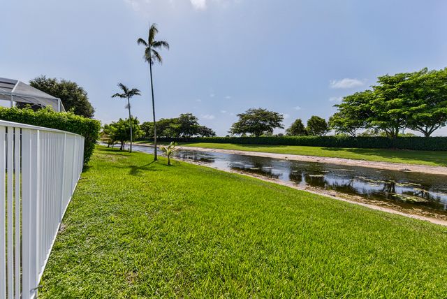12325 Cascades Pointe Drive, Boca Raton, FL 33428