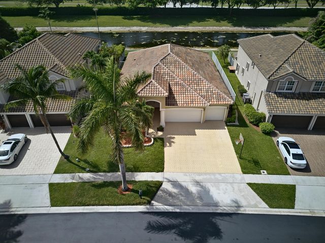 12325 Cascades Pointe Drive, Boca Raton, FL 33428