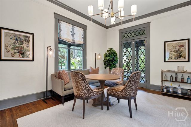 123 E 46th Street, Savannah, GA 31405