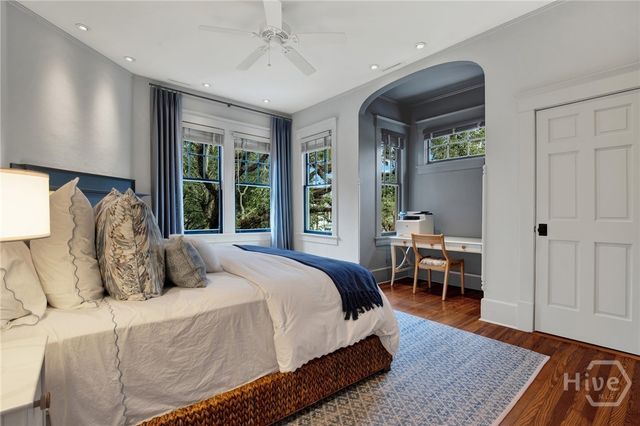 123 E 46th Street, Savannah, GA 31405