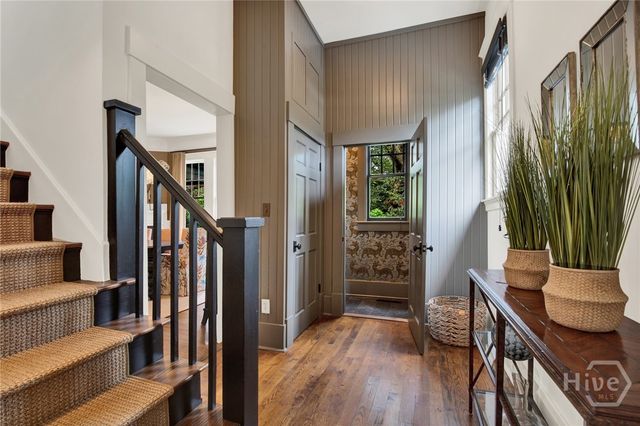 123 E 46th Street, Savannah, GA 31405