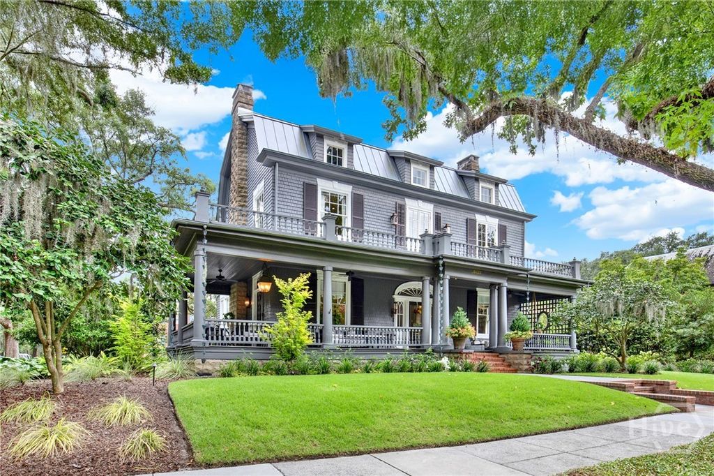 123 E 46th Street, Savannah, GA 31405