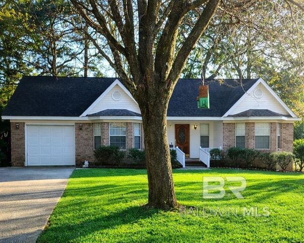 205 Cain Lane, Fairhope, AL 36532